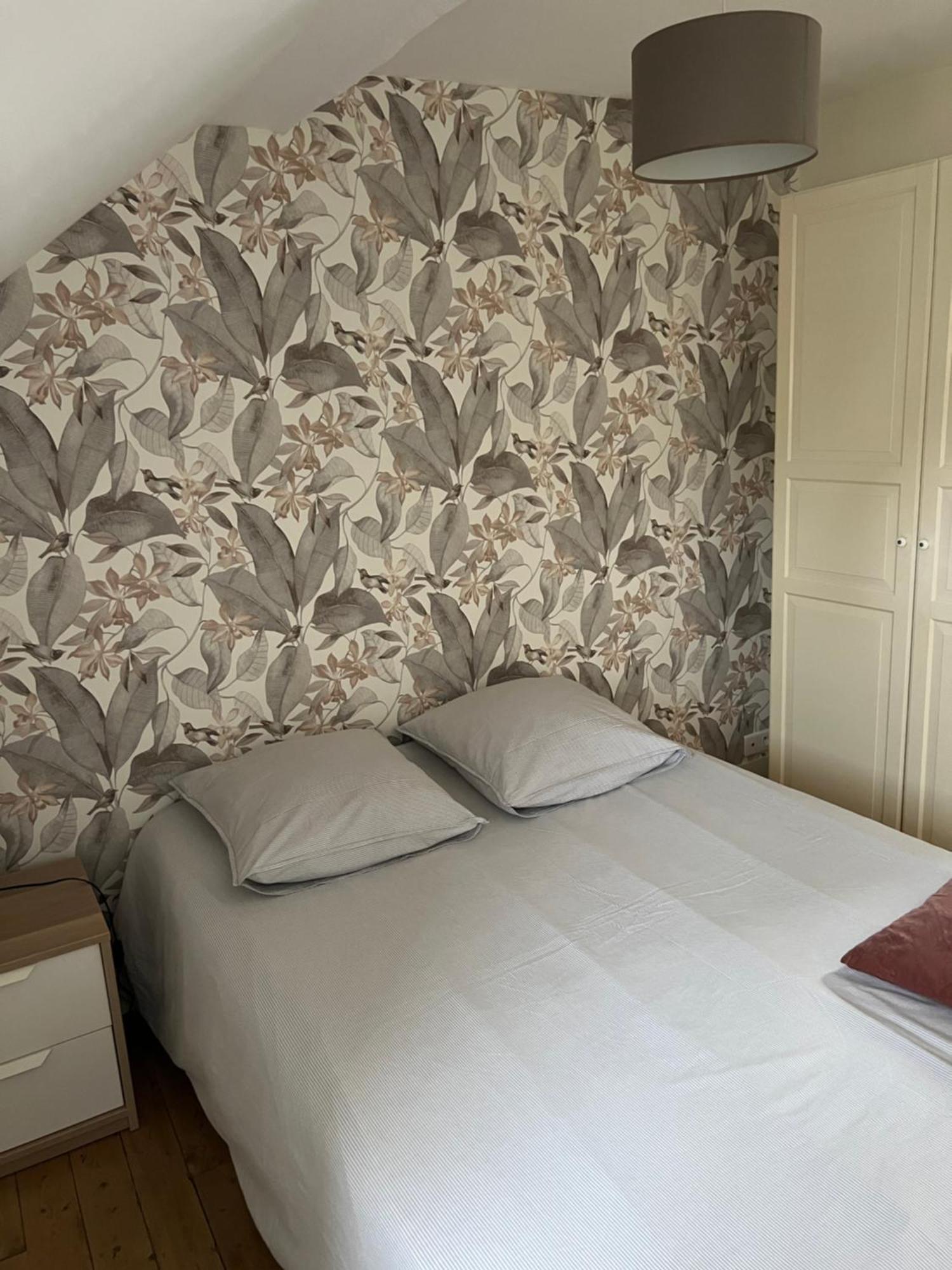 Appartement 3 Pieces Bord De Mer Place Du 6 Juin Arromanches-les-Bains Bagian luar foto
